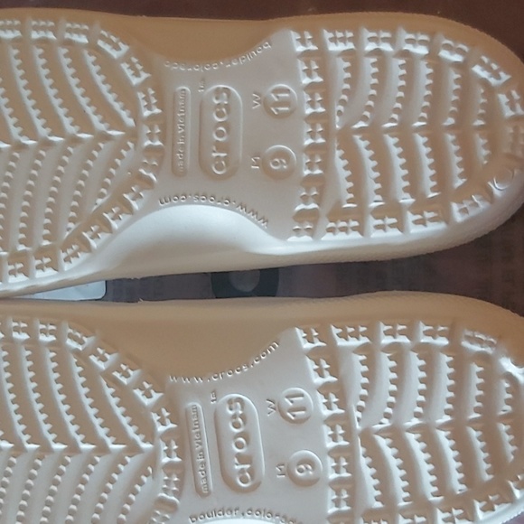 Crocs Baya Flip Sz 11W White -PAYPAL PAYMENT ONLY!!! - Picture 5 of 5